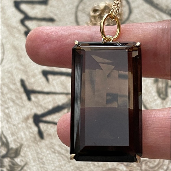 52 Carat smoky quartz gold tone pendant & chain - Picture 8 of 11